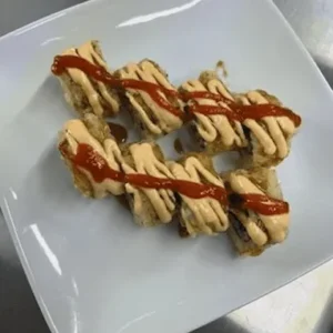 (Deep Fried) Cream Cheese, Avocado, Smoked Salmon, Spicy Sauce